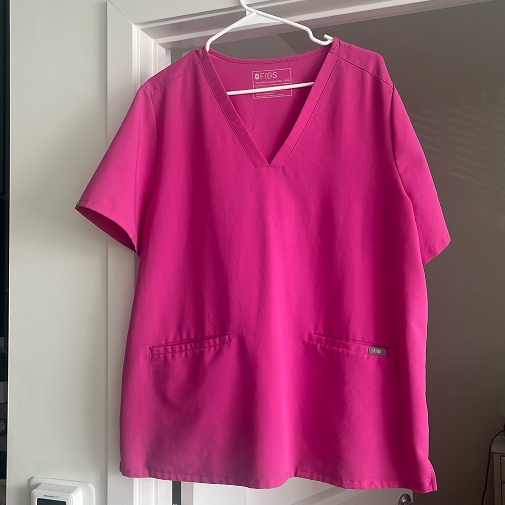Figs Casma Top